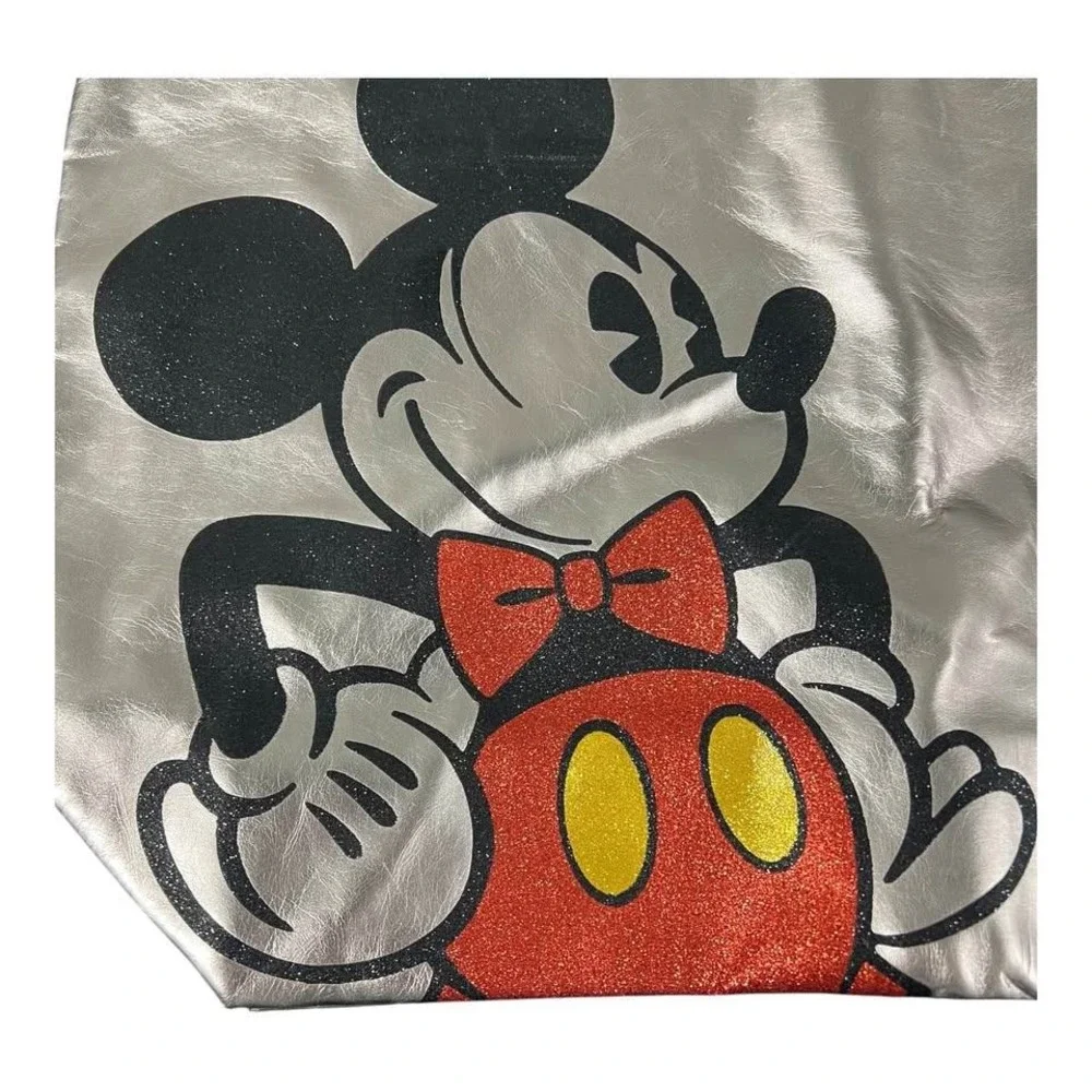 Disney Parks Large Silver Tote Bag Mickey Mouse Faux Leather w/Mickey Lining